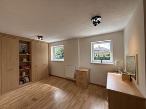 Photo 30- click for photo gallery